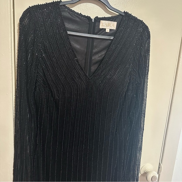 LARA 29164 CLASSIC V-NECK BEADED LONG SLEEVE COCKTAIL DRESS NWOT - Picture 4 of 7